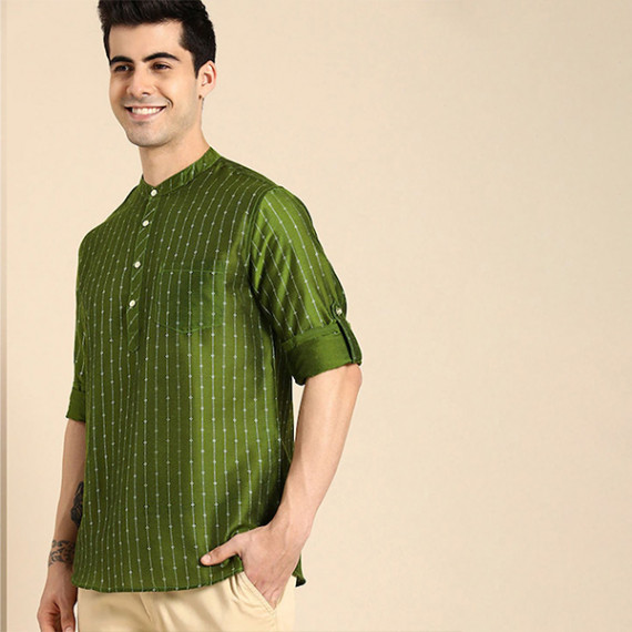 https://www.fineclothes.in/products/men-olive-green-gold-toned-ethnic-motifs-woven-design-kurta