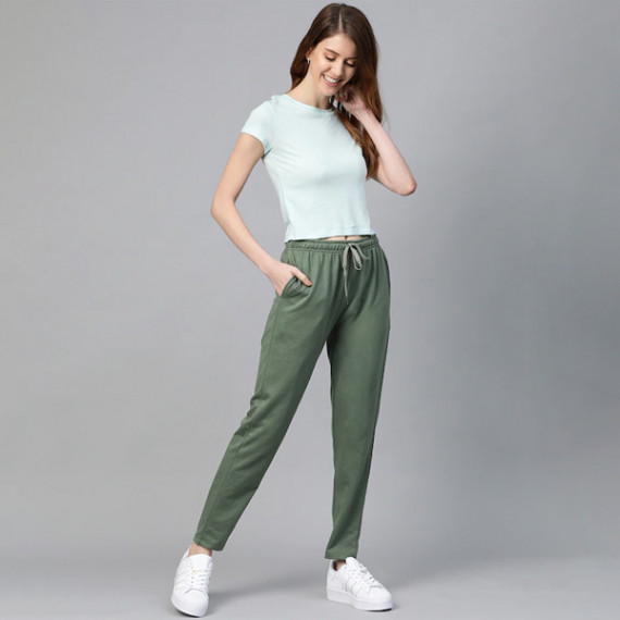 https://www.fineclothes.in/products/women-black-solid-side-stripes-cropped-track-pants