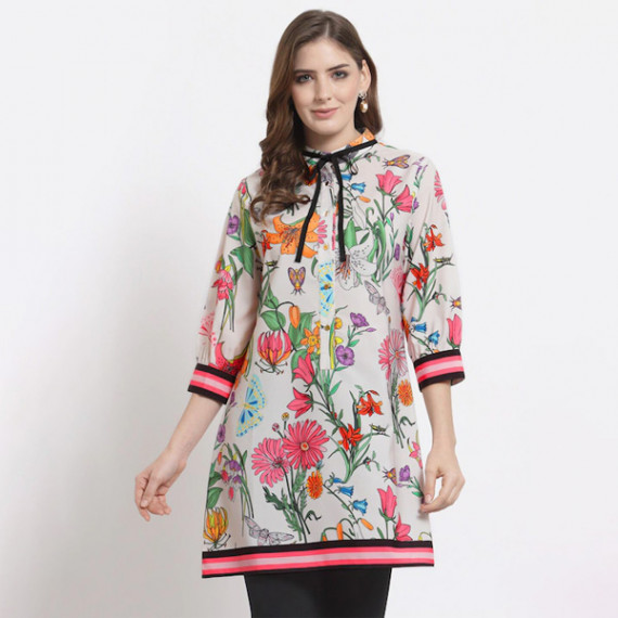https://www.fineclothes.in/products/women-white-tunics