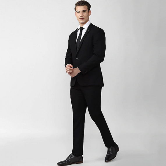 https://www.fineclothes.in/products/manq-mens-slim-fit-suit