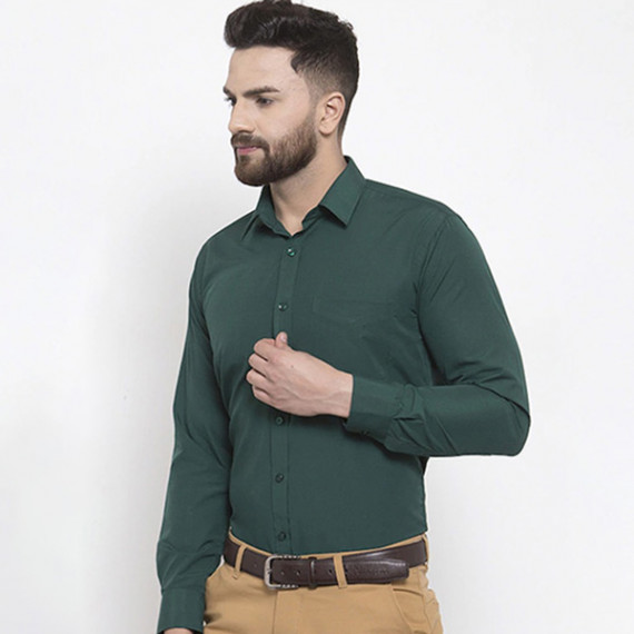 https://www.fineclothes.in/products/men-green-slim-fit-solid-formal-shirt