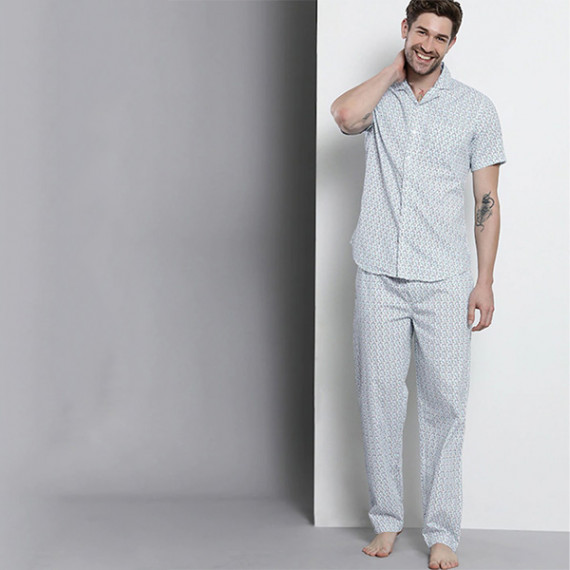 https://www.fineclothes.in/products/men-white-printed-pure-cotton-night-suit