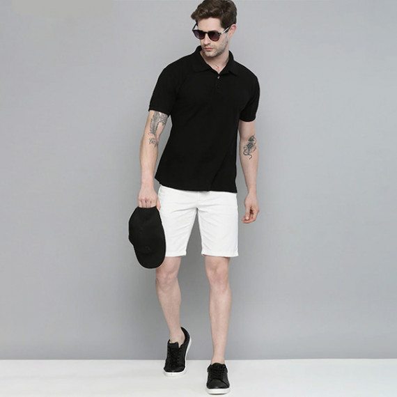 https://www.fineclothes.in/products/men-white-slim-fit-chino-shorts
