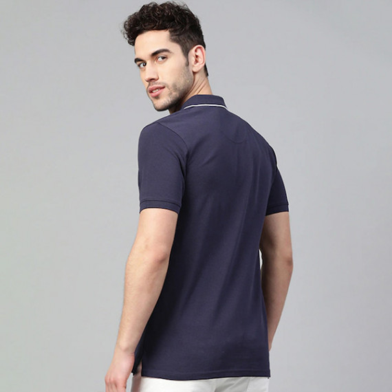 https://www.fineclothes.in/products/men-navy-blue-solid-polo-collar-t-shirt